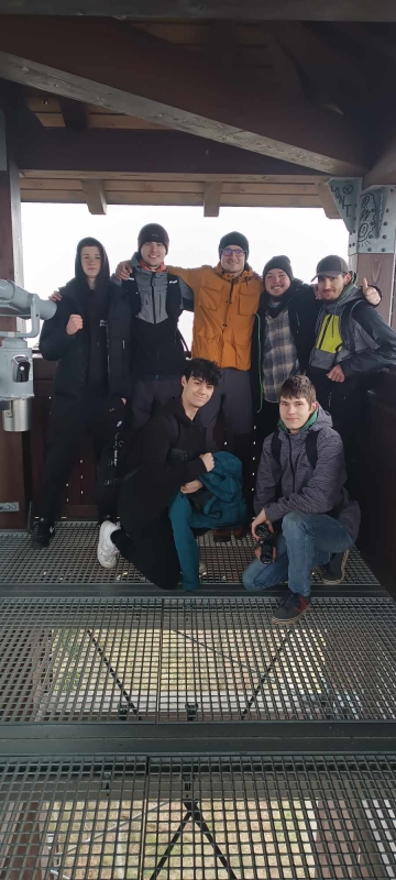 Společný výlet autolakýrníků a karosářů na rozhlednu Bukovku
