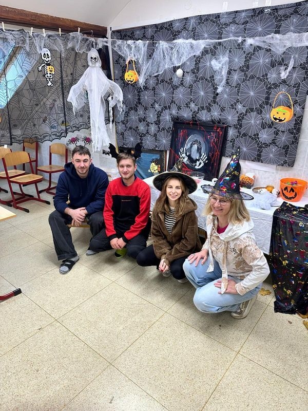 Halloween is here! And we are having fun... 