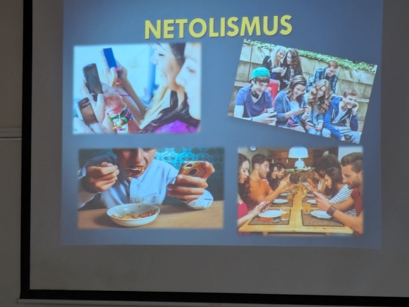 Přednášky na aktuální téma: Nebezpečí v kyberprostoru 